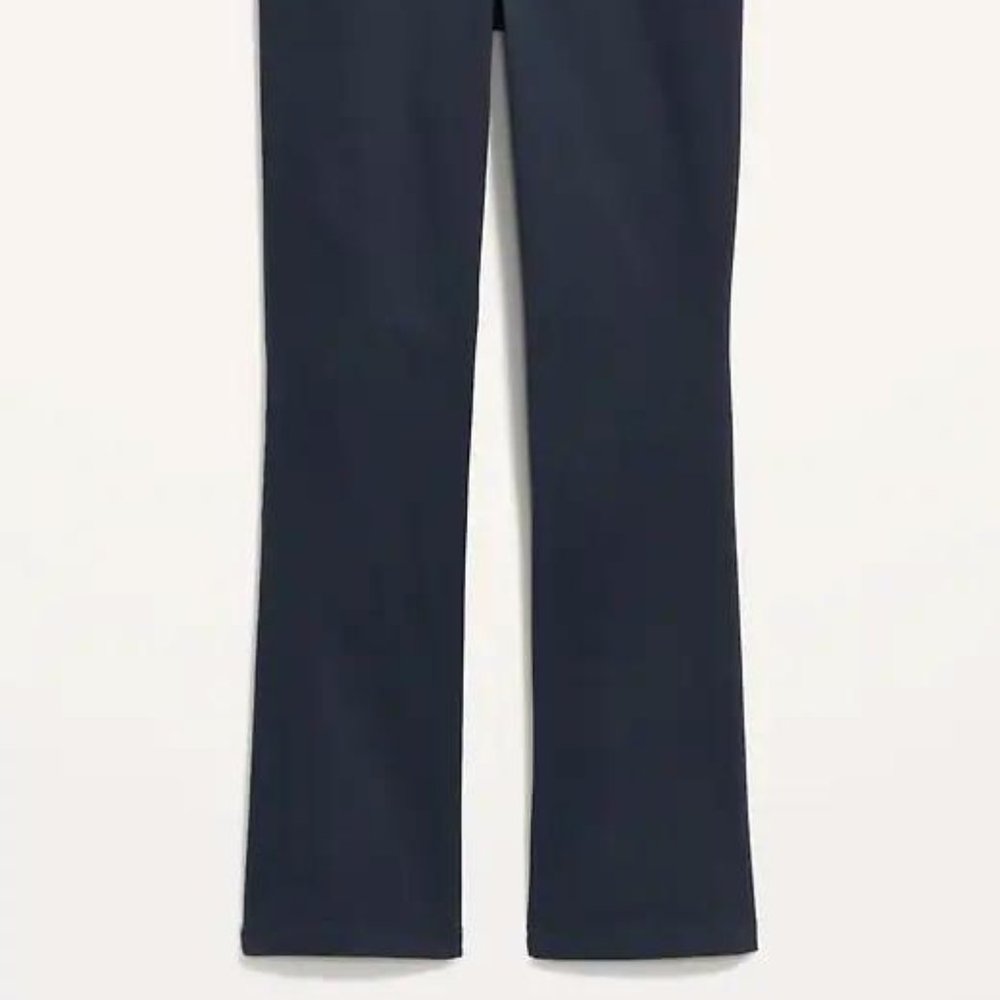 Old Navy Mid-Rise Boot-Cut Khakis for Women New - Picture 3 of 5